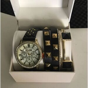 BNIB~Trendy Womens Black/Gold Studded Strap Watch & Bracelet Boxed Set